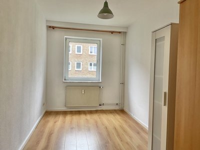 3-Zimmer Wohnung mit Balkon in zentraler Lage in Alsternähe!-13031