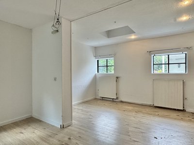 Endreihenhaus mit separater Anliegerwohnung und großem Garten in beliebter Lage von Schenefeld-16051