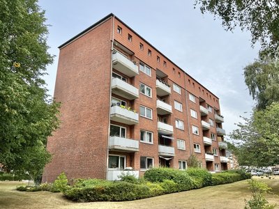 Gepflegtes Zinshaus mit 20 Wohneinheiten und 11 Stellplätzen in Flensburg!-12965